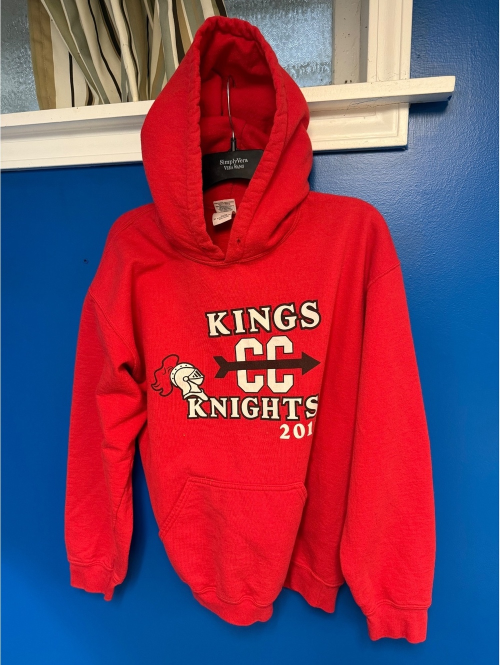 Gildan Kings Knights Cross Country 2011 Red Hoodie Pullover Sweatshirt Medium